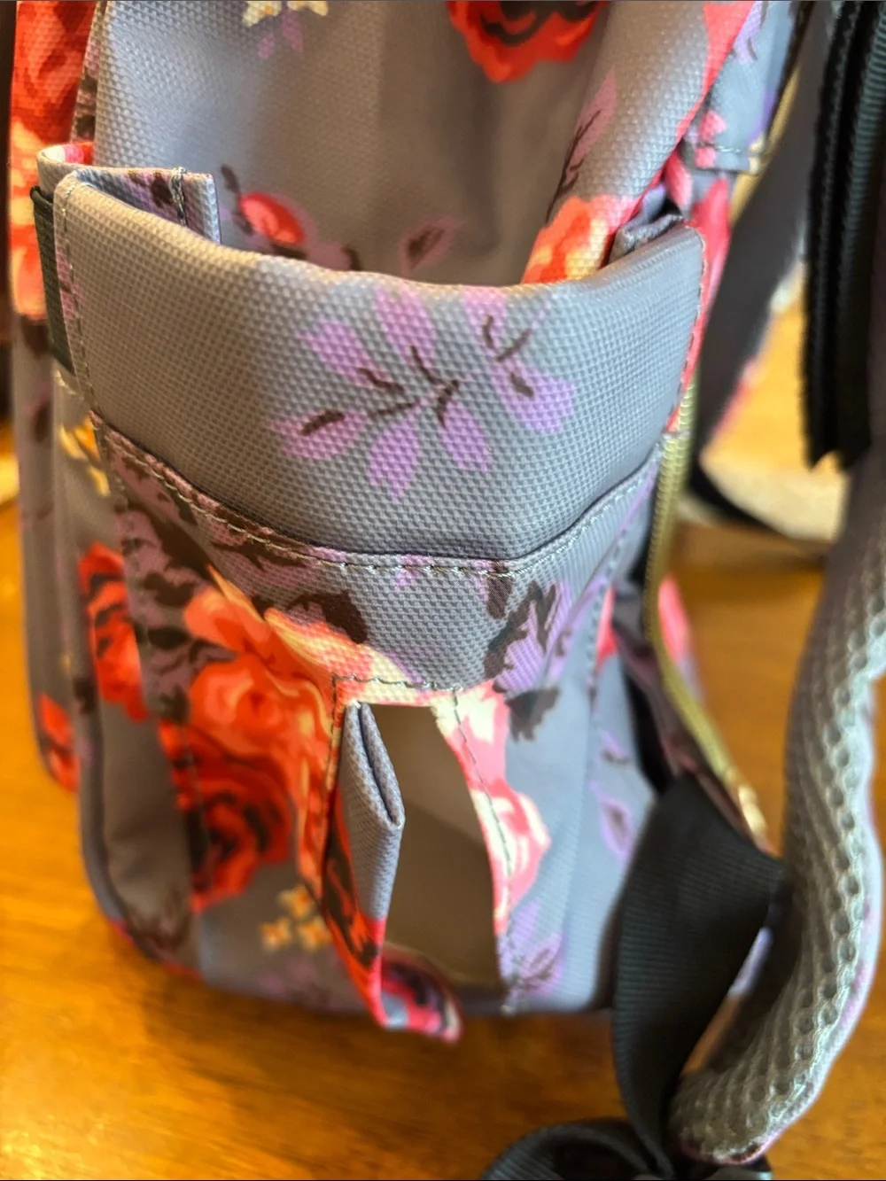 Floral Print Women’s Tote Bag - Pink Roses on Gray - Unbranded